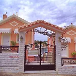 Fiscardostudios Apartman *